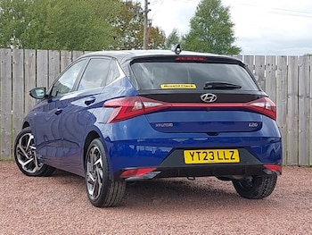 Used Hyundai i20 2023 for sale - 79489282: Photo
