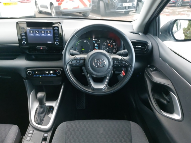 Used Toyota Yaris 2023 for sale - 77573597: Photo 12