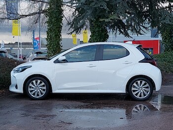 Used Toyota Yaris 2023 for sale - 77573597: Photo