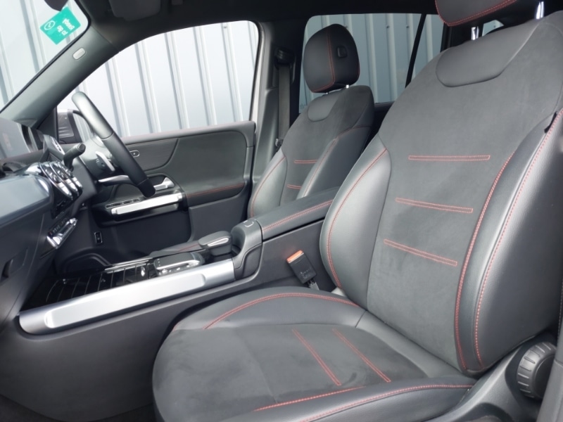 Used Mercedes-Benz EQB 2022 for sale - 76102936: Photo 5