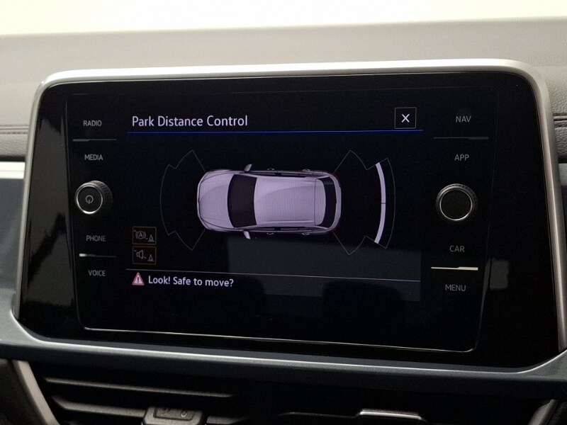 Used Volkswagen T-Roc 2023 for sale - 77433928: Photo 11