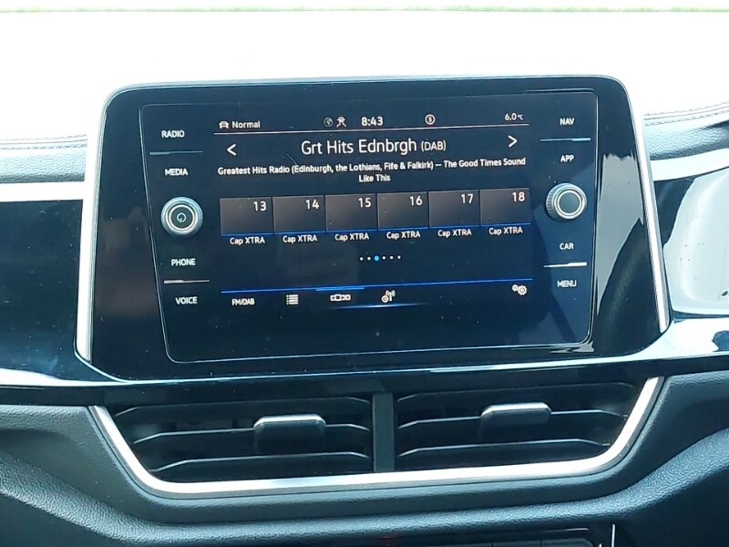 Used Volkswagen T-Roc 2022 for sale - 77580851: Photo 11