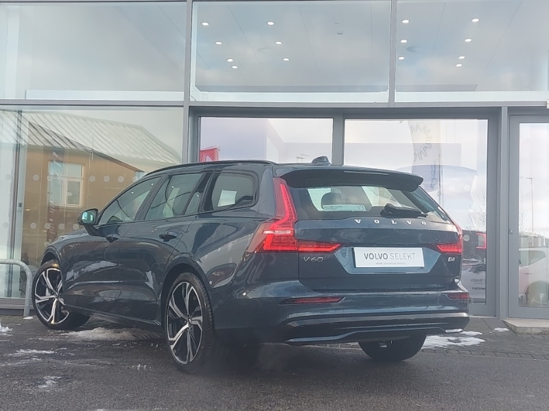 Used Volvo V60 2025 for sale - 77142324: Photo 3