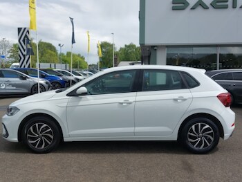 Used Volkswagen Polo 2024 for sale - 78660753: Photo
