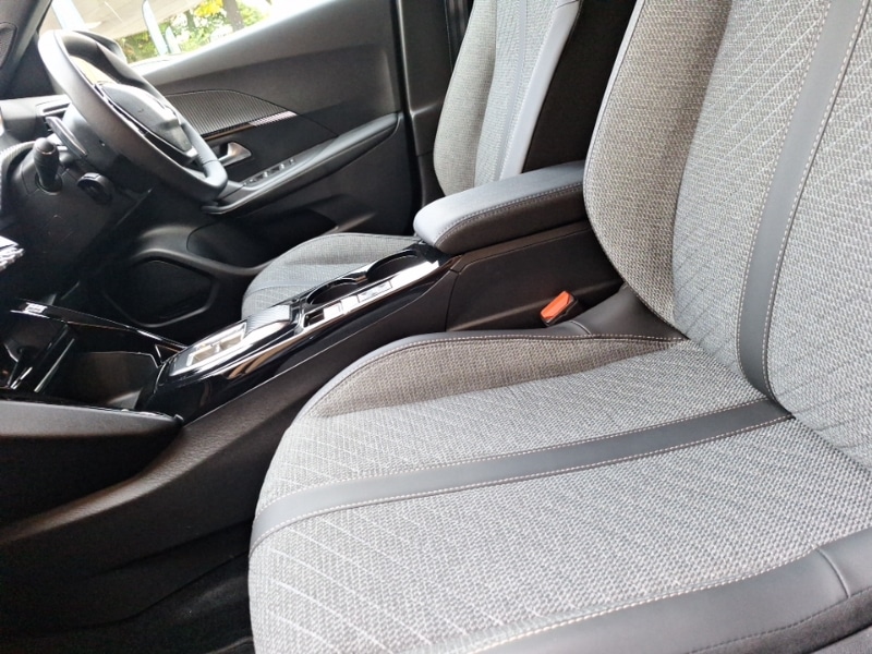 Used Peugeot 2008 2024 for sale - 76096315: Photo 5