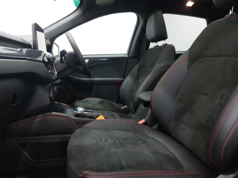 Used Ford Kuga 2023 for sale - 77636087: Photo 5