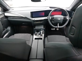 Used Vauxhall Astra 2024 for sale - 78467114: Photo