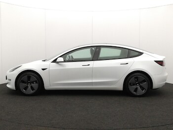 Used Tesla Model 3 2021 for sale - 77677692: Photo