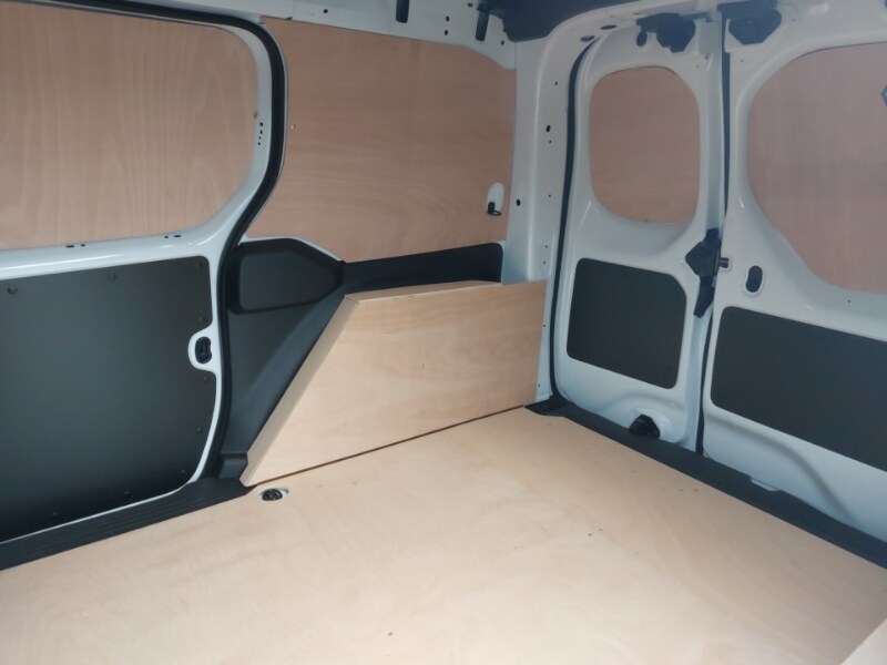 Used Renault Kangoo 2025 for sale - 77266365: Photo 6