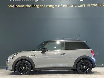 Used MINI Hatch 2022 for sale - 77325625: Photo