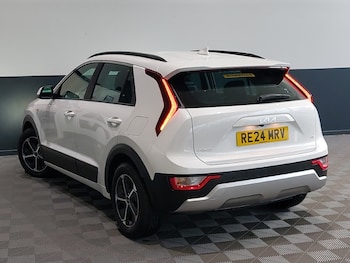 Used Kia Niro 2024 for sale - 76669595: Photo