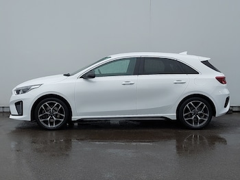 Used Kia Ceed 2021 for sale - 77933818: Photo