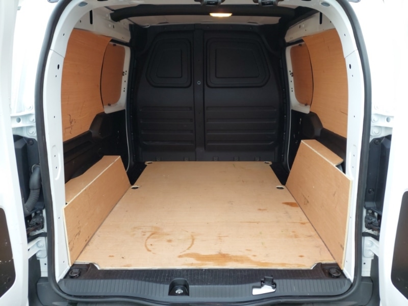 Used Renault Kangoo 2024 for sale - 77142646: Photo 8