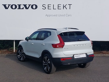 Used Volvo XC40 2025 for sale - 79195066: Photo
