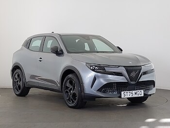 Used Alfa Romeo Junior 2025 for sale - 78156317: Photo