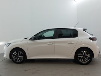 Used Peugeot 208 2023 for sale - 77933713: Photo