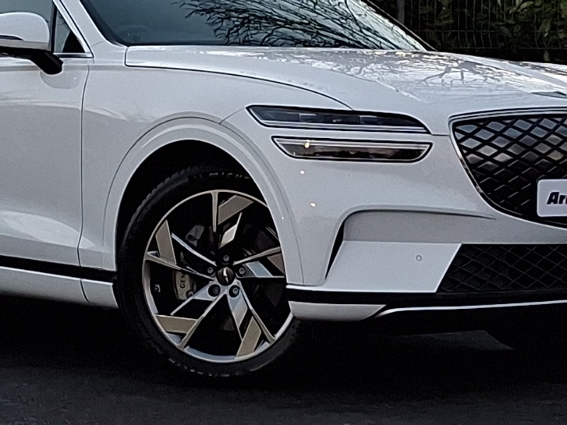 Used Genesis GV70 2023 for sale - 77987121: Photo 9