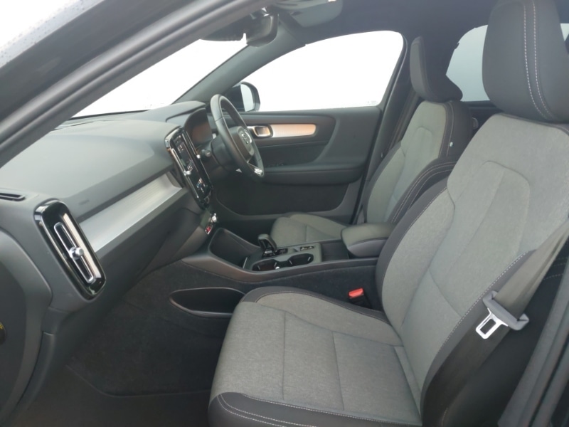 Used Volvo XC40 2023 for sale - 77485318: Photo 5