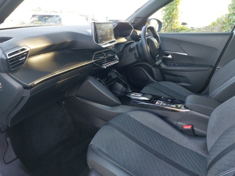 Used Peugeot 2008 2024 for sale - 78080117: Photo 5