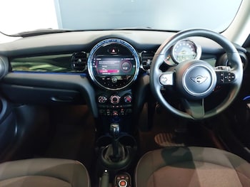 Used MINI One 2021 for sale - 76269514: Photo 2
