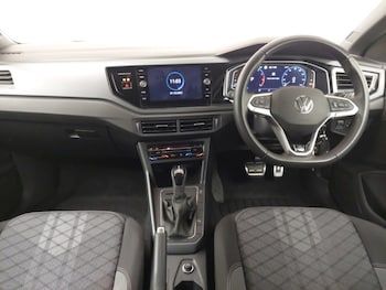 Used Volkswagen Polo 2024 for sale - 76194905: Photo 2