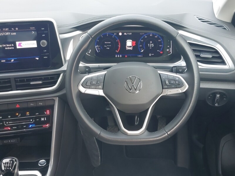 Used Volkswagen T-Roc 2023 for sale - 76610351: Photo 7