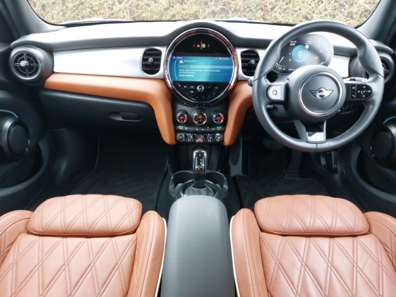 Used MINI Hatch 2023 for sale - 77434470: Photo 2