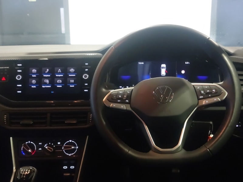 Used Volkswagen Polo 2024 for sale - 77851998: Photo 5