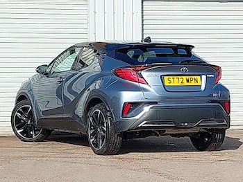 Used Toyota C-HR 2023 for sale - 78411006: Photo