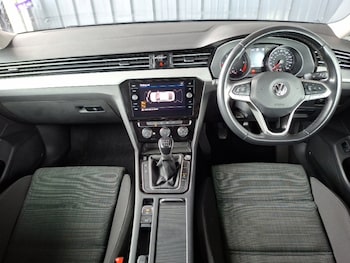 Used Volkswagen Passat 2020 for sale - 79569522: Photo