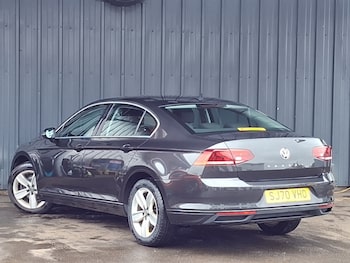 Used Volkswagen Passat 2020 for sale - 79569522: Photo