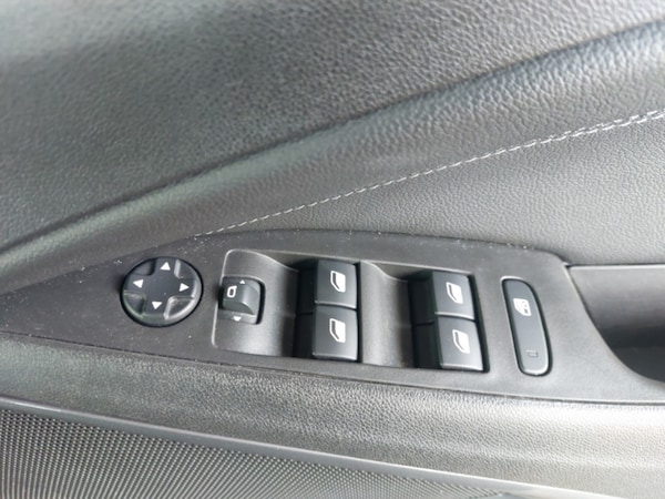 Used Vauxhall Crossland 2022 for sale - 76182878: Photo 11