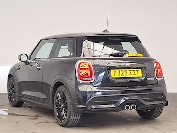 Used MINI Hatch 2023 for sale - 78933308: Photo