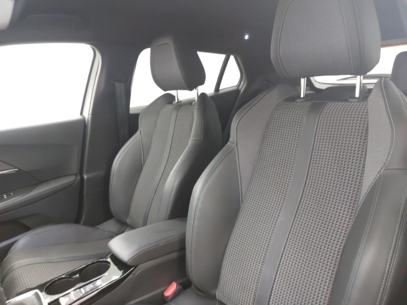 Used Peugeot 2008 2023 for sale - 78114315: Photo 5
