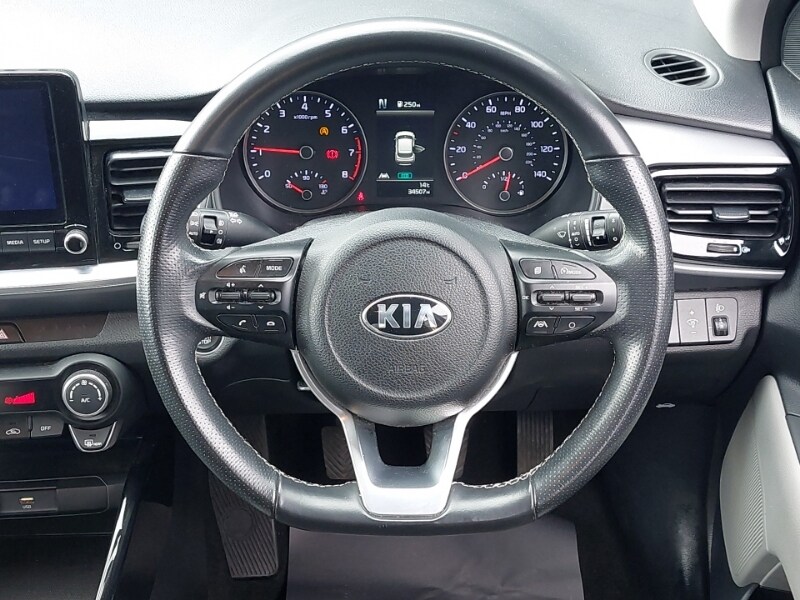 Used Kia Stonic 2021 for sale - 77999009: Photo 7
