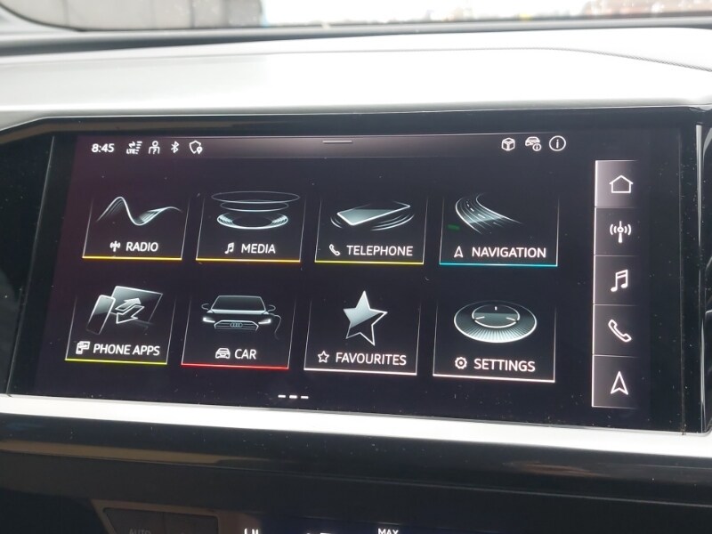 Used Audi Q4 e-tron 2023 for sale - 77761776: Photo 11