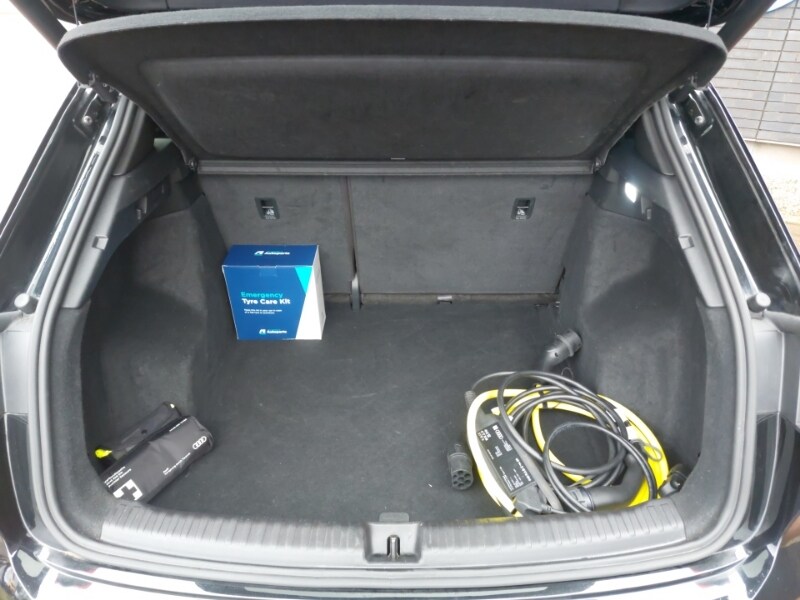 Used Audi Q4 e-tron 2023 for sale - 77761776: Photo 8