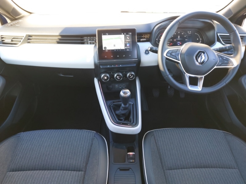 Used Renault Clio 2022 for sale - 78216155: Photo 2