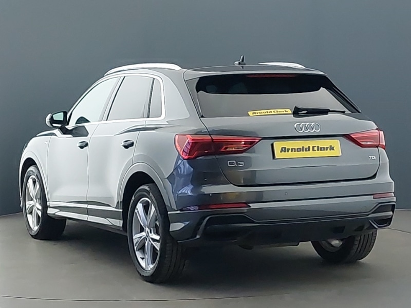 Used Audi Q3 2021 for sale - 76606679: Photo 3