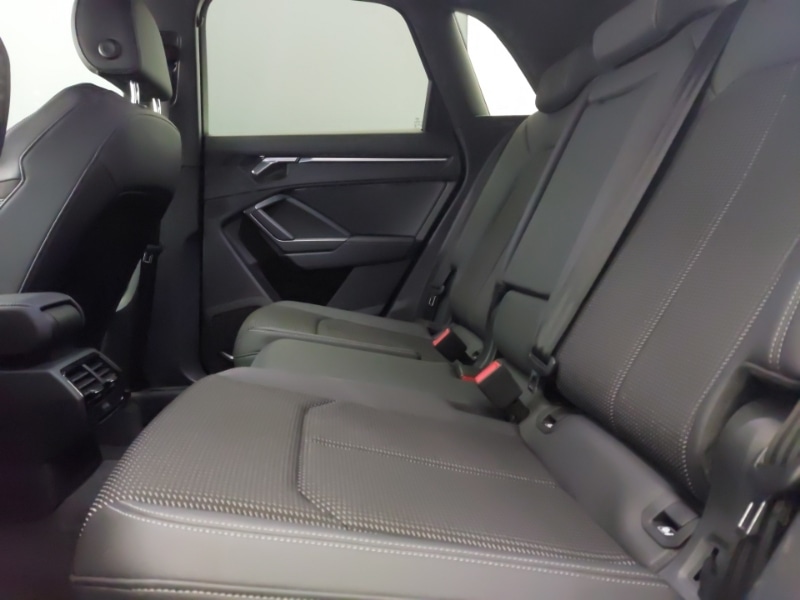 Used Audi Q3 2021 for sale - 76606679: Photo 6