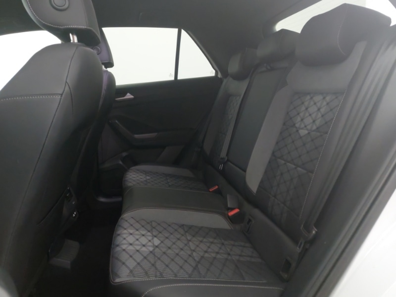 Used Volkswagen T-Roc 2023 for sale - 77912771: Photo 6