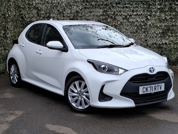 Used Toyota Yaris 2021 for sale - 78355962: Photo