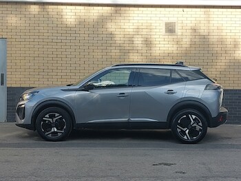 Used Peugeot 2008 2024 for sale - 76050034: Photo