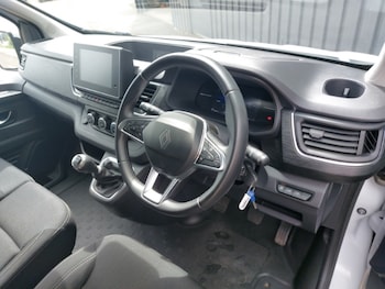 Used Renault Trafic 2024 for sale - 78949008: Photo