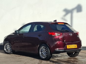 Used Mazda Mazda2 2023 for sale - 76102968: Photo 3