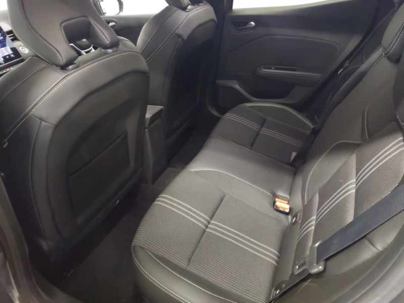 Used Renault Clio 2023 for sale - 77438994: Photo 6