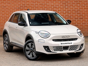 Used Fiat 600 2025 for sale - 75948859: Photo