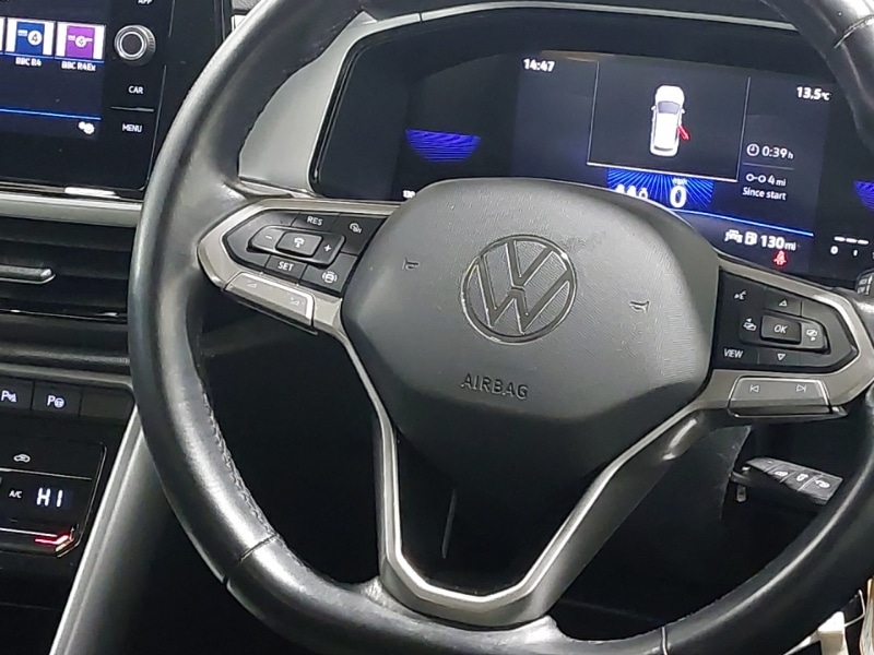 Used Volkswagen T-Roc 2023 for sale - 77877043: Photo 11