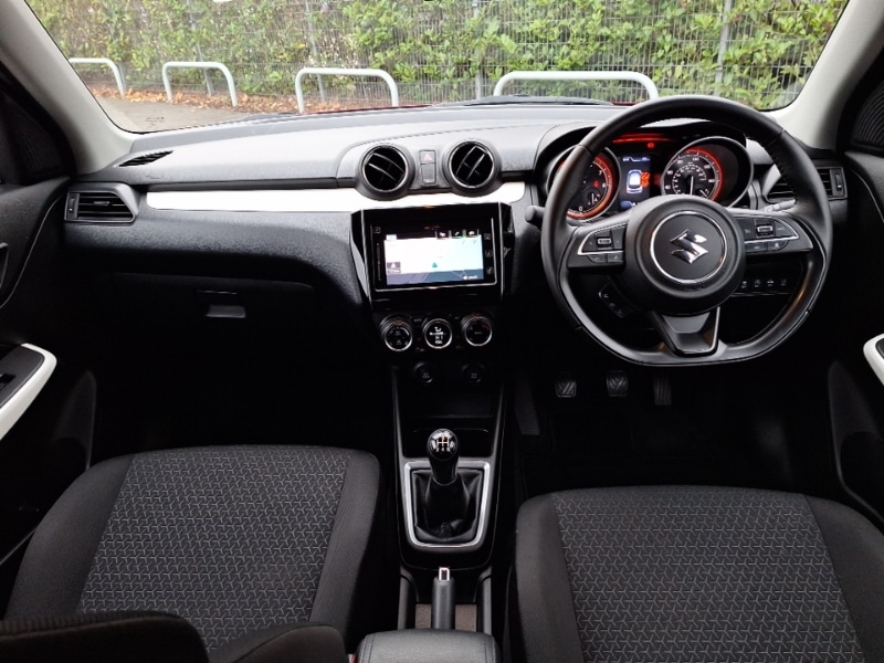 Used Suzuki Swift 2020 for sale - 76695544: Photo 2