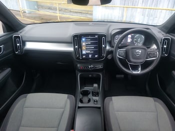 Used Volvo XC40 2022 for sale - 76369865: Photo